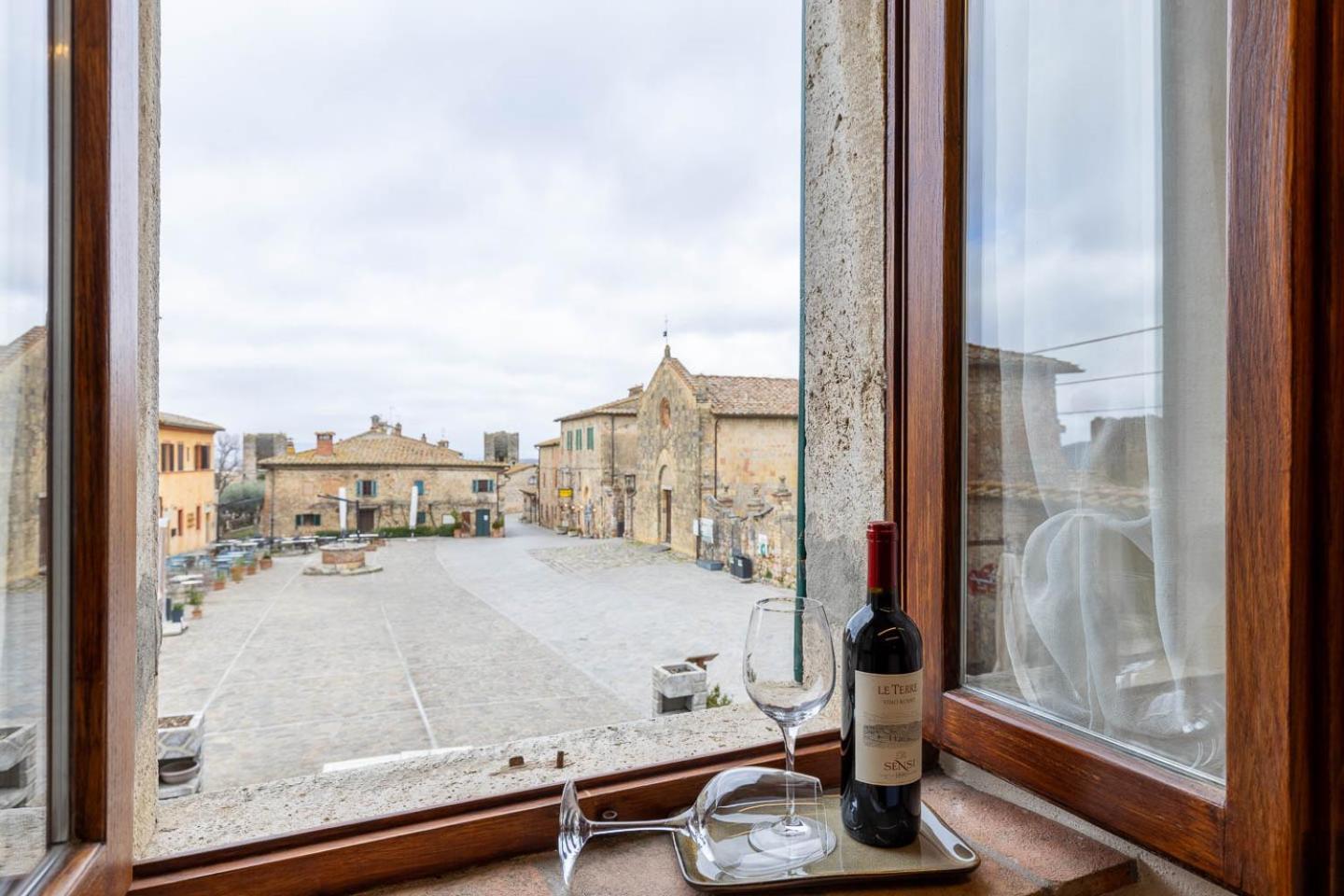 Sognare Nel Castello Hotel Monteriggioni Exterior foto
